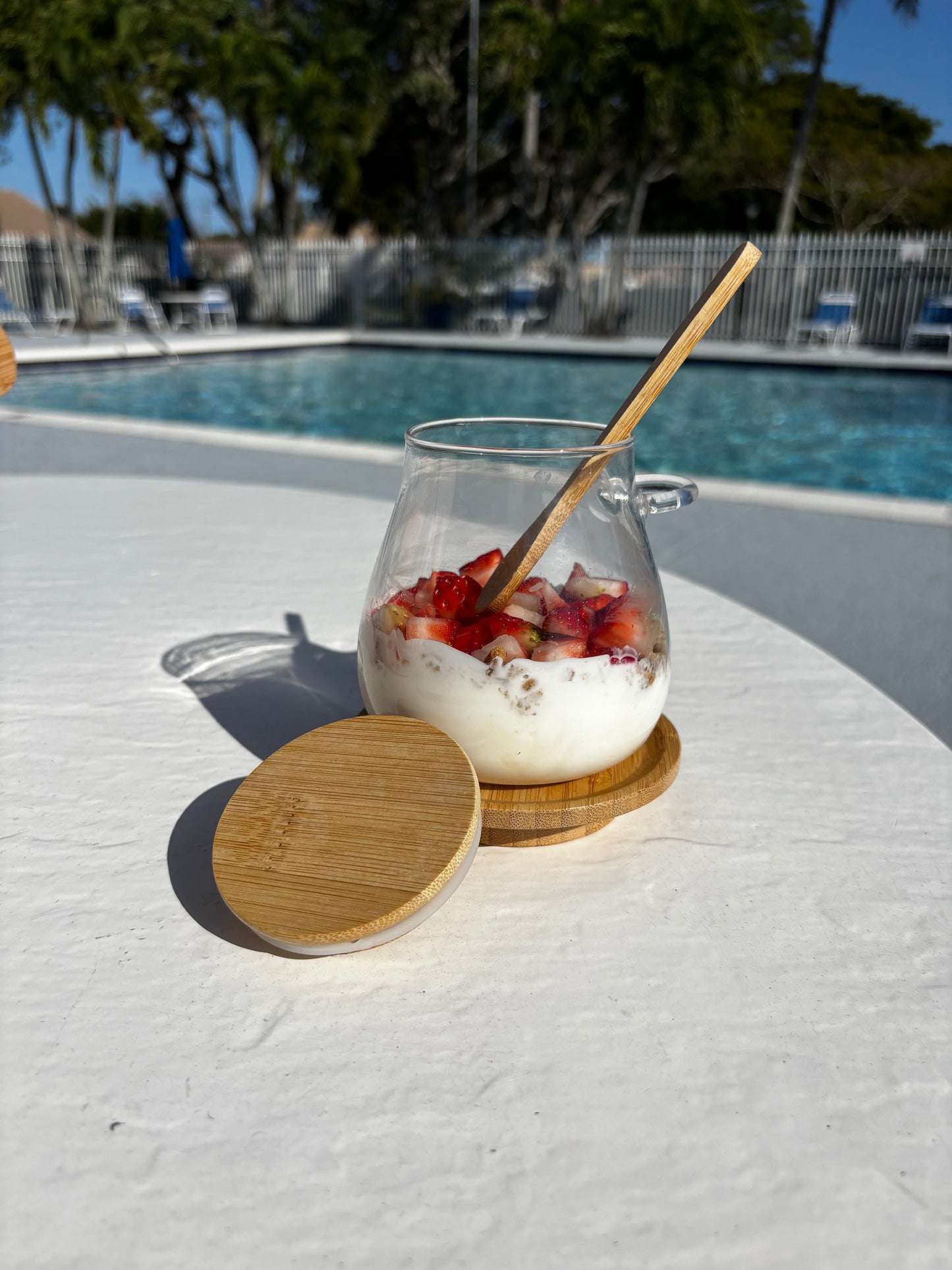 Elegant Glass Jar with Bamboo Lid & Spoon - Akajou
