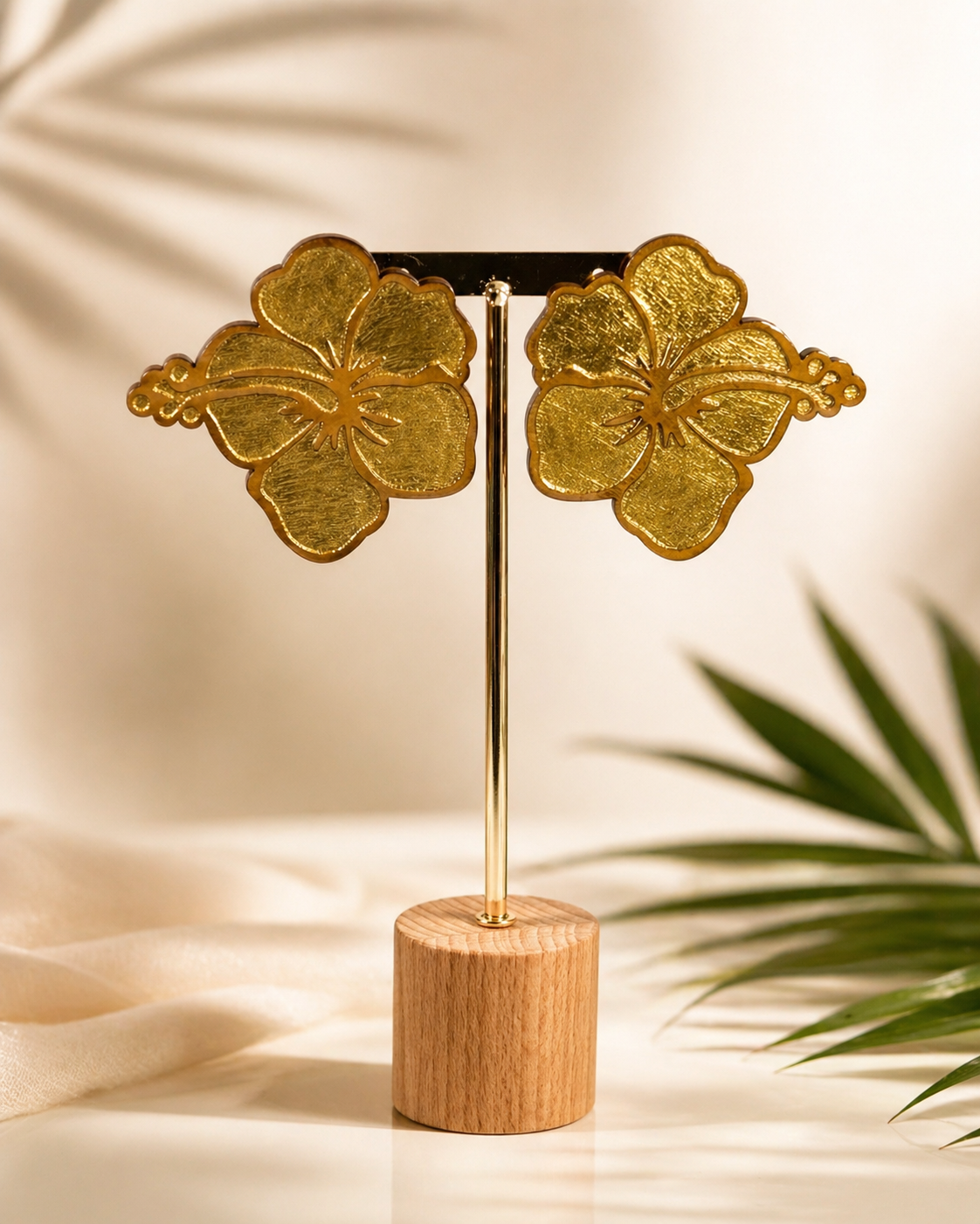 Hibiscus (Choublak) Earrings - Akajou