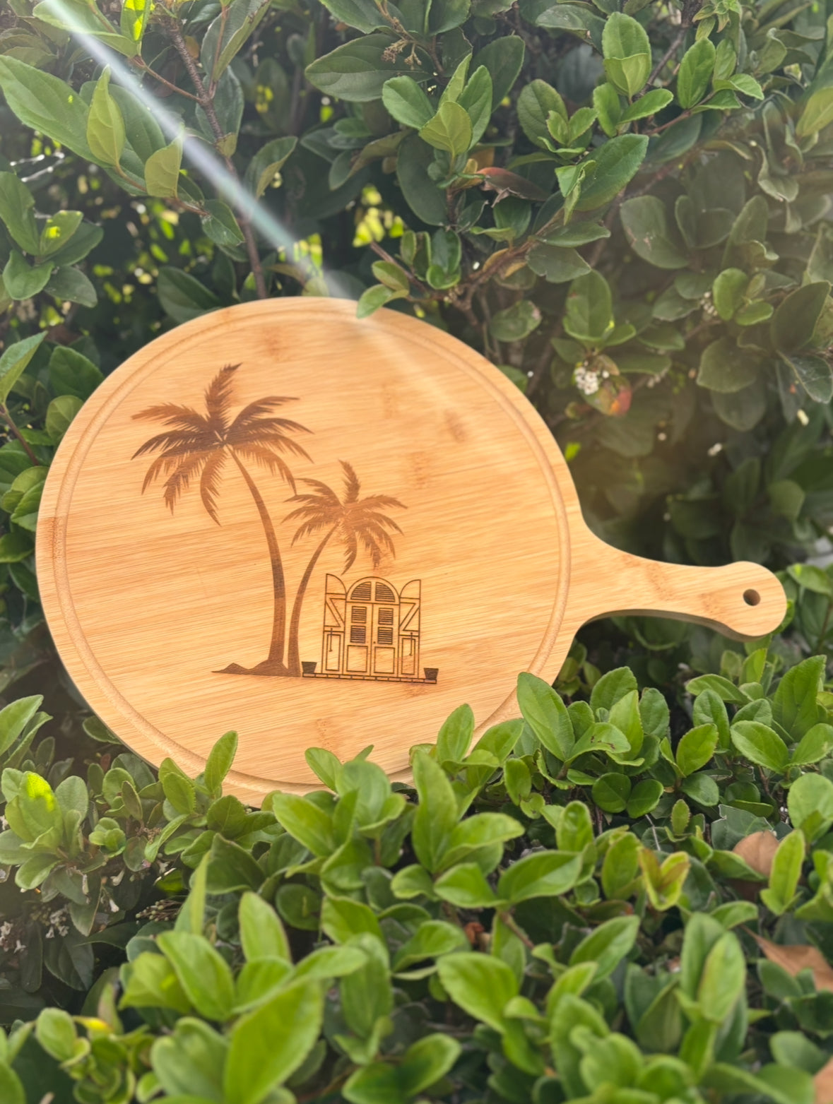 Personalized Wood Cutting Board with Handle Wooden - Akajou