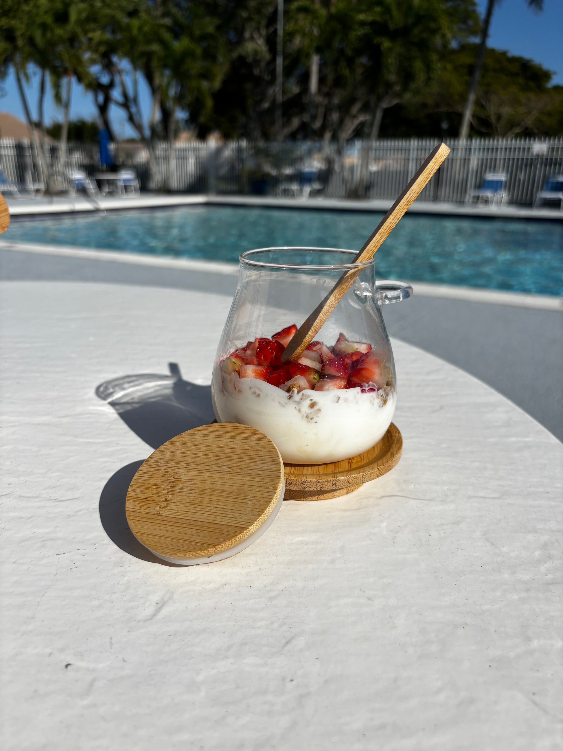 Elegant Glass Jar with Bamboo Lid & Spoon - Akajou