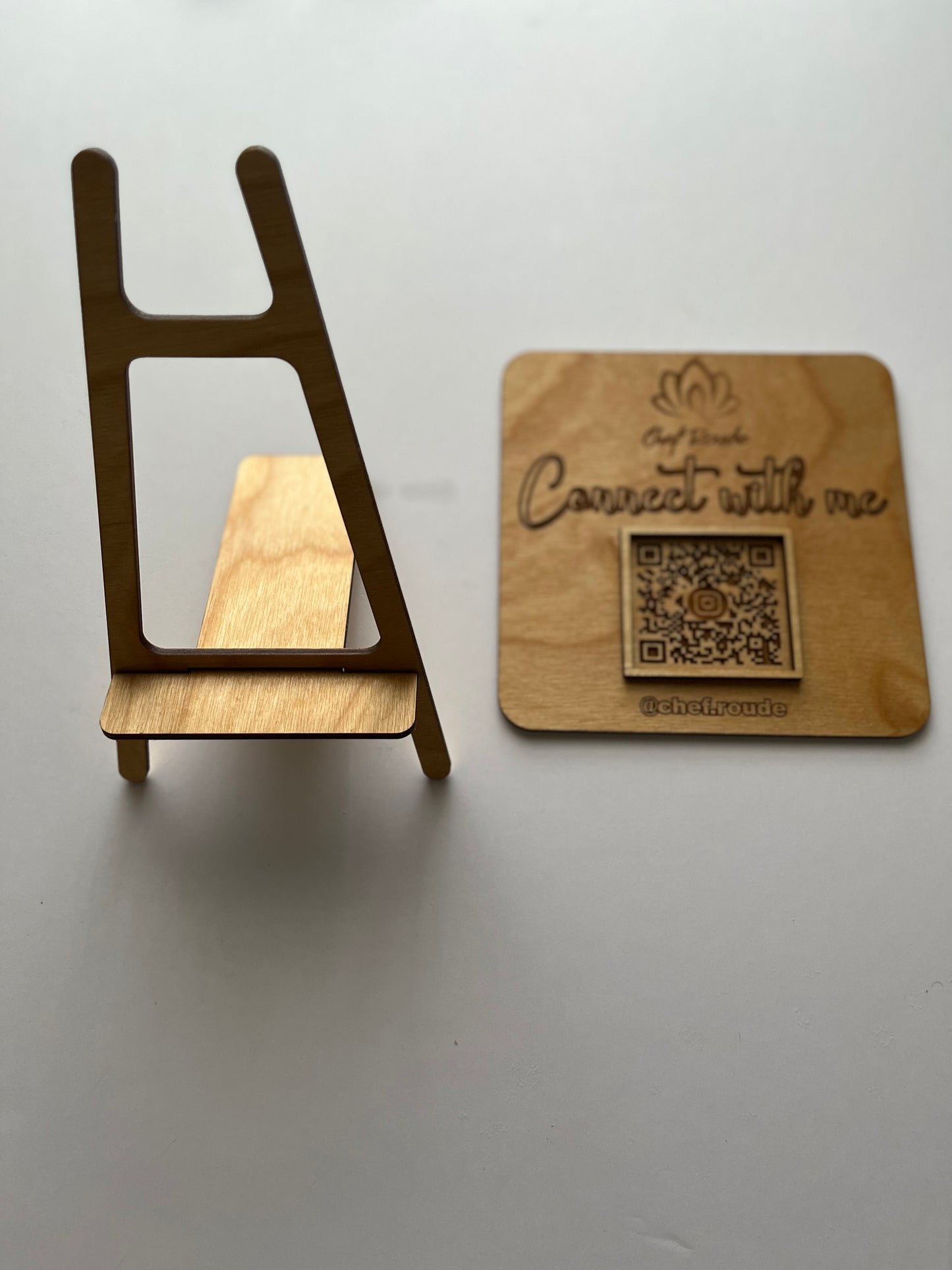 QR Code Sign - Akajou